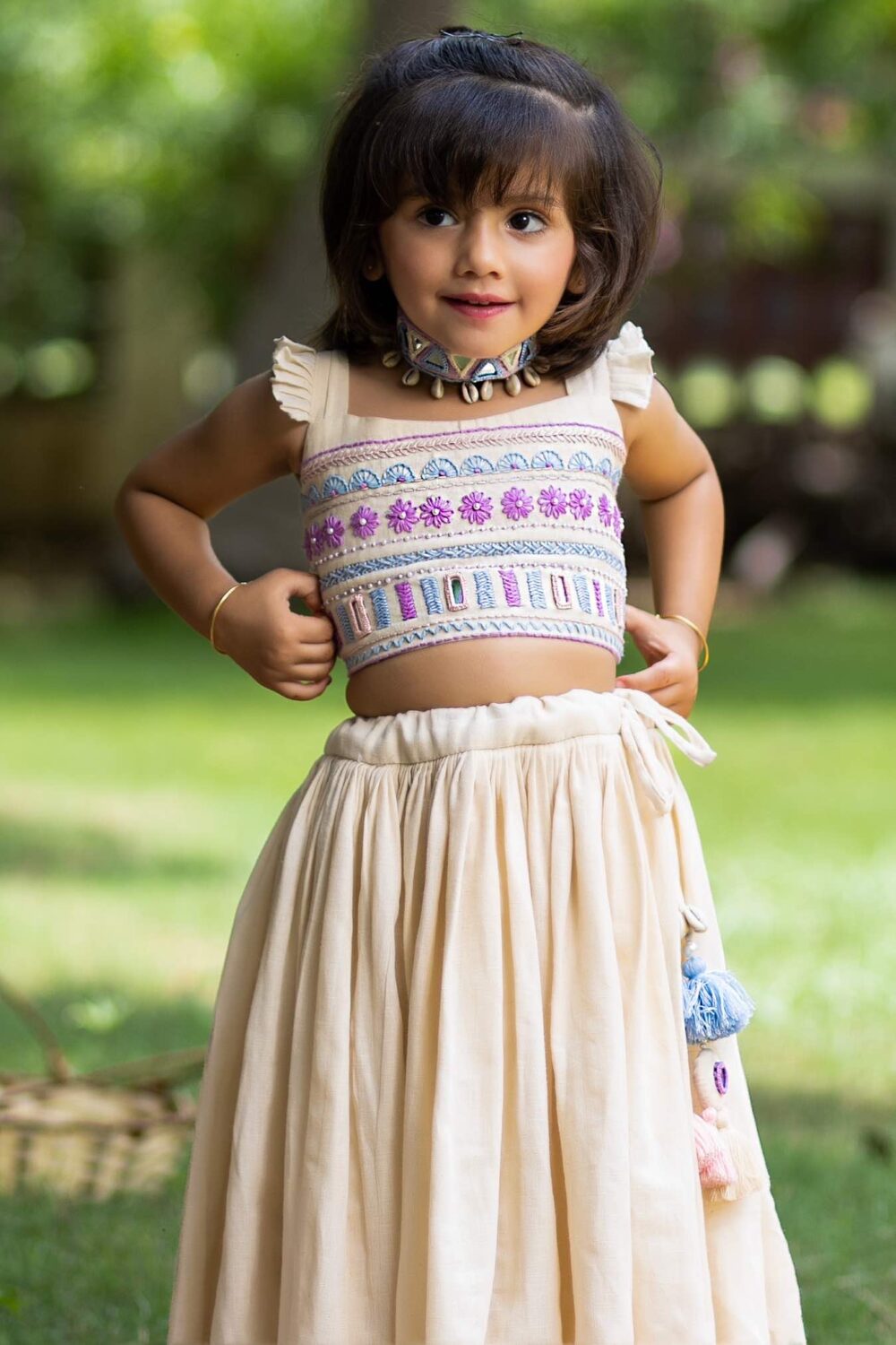 beige colour hand embroidered chaniyacholi - Image 4