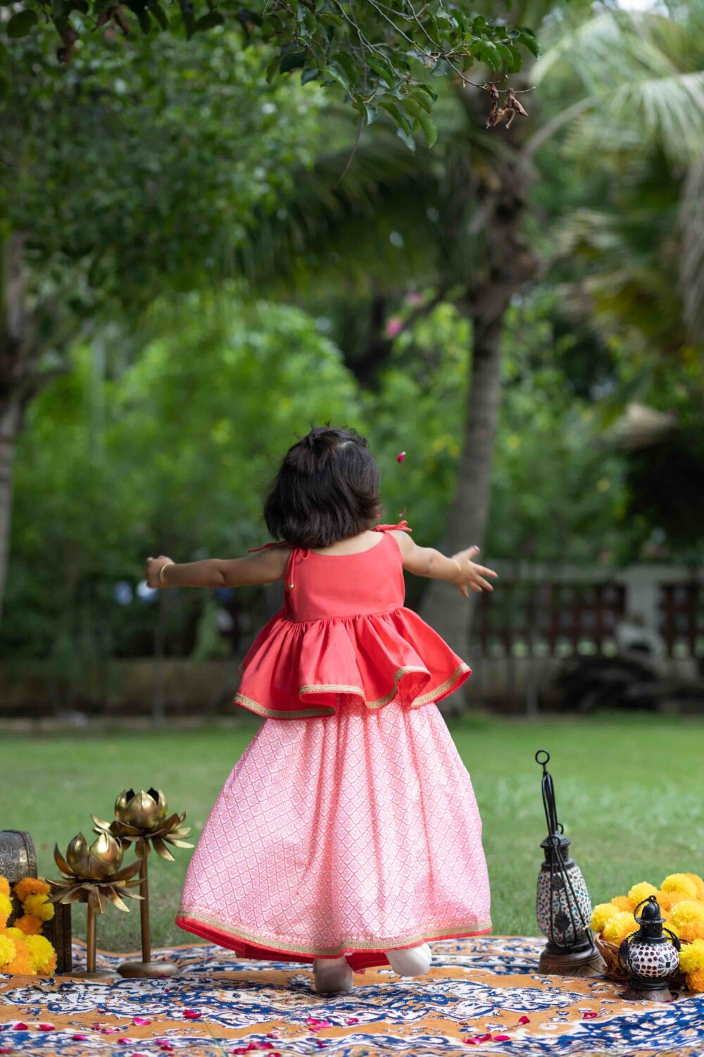 Long punch pink top with printed skirt